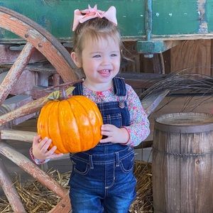 Meet your Posher, Leah